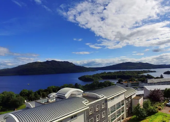 St Angela\'S Lakeside Aparthotel Sala