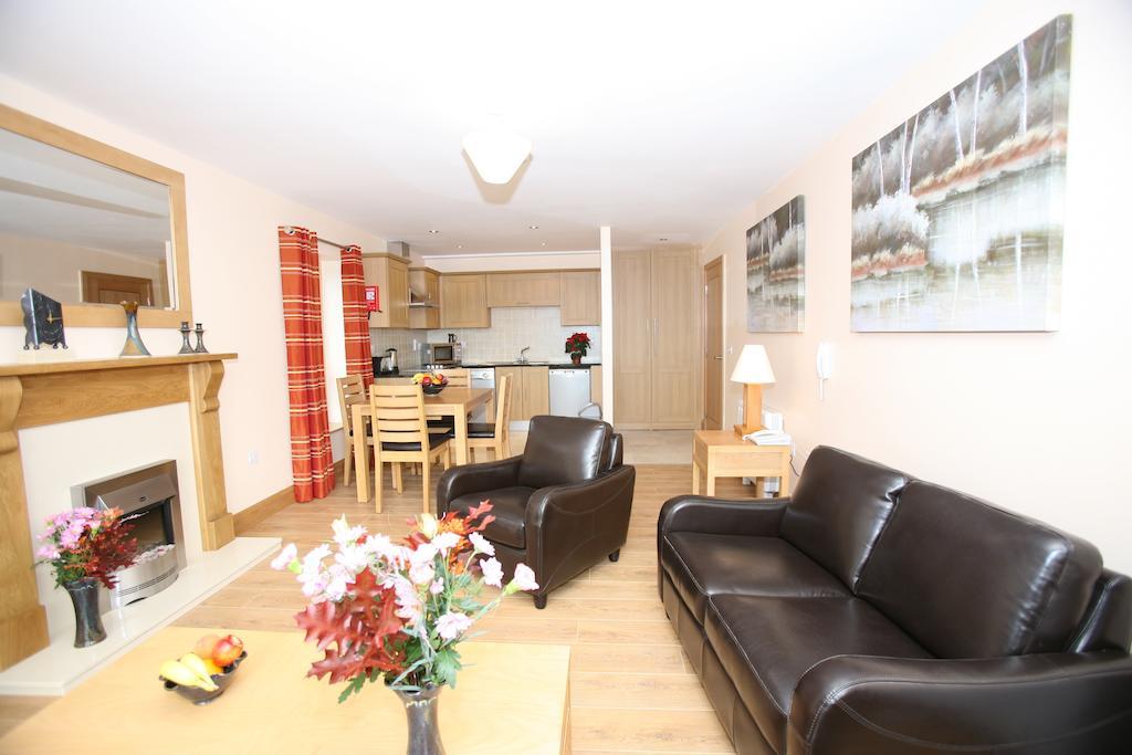 Apartment St Angela'S Lakeside Aparthotel Sala 4*